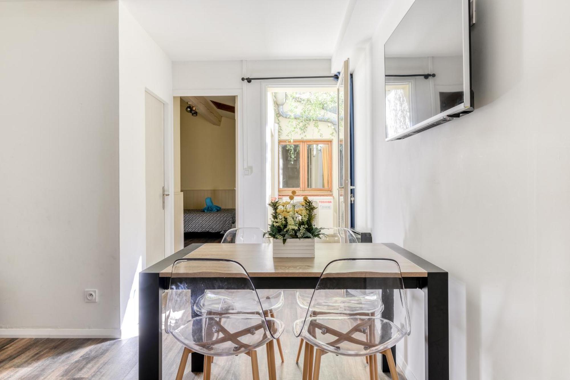 Cote Palais Avec Climatisation - Fibre & Netflix - Spacieux En Rez-De-Chaussee Carcassonne Exteriér fotografie