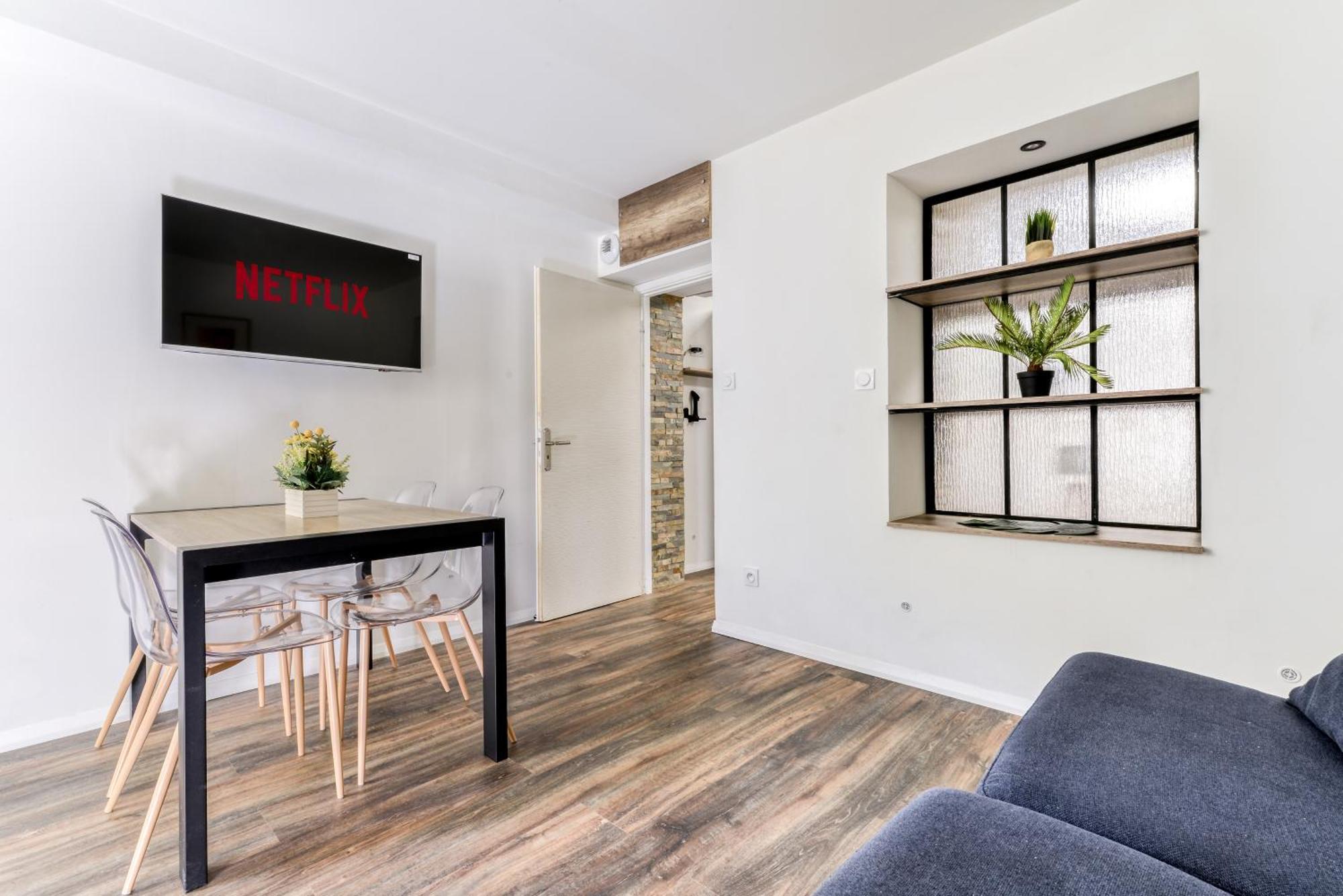 Cote Palais Avec Climatisation - Fibre & Netflix - Spacieux En Rez-De-Chaussee Carcassonne Exteriér fotografie